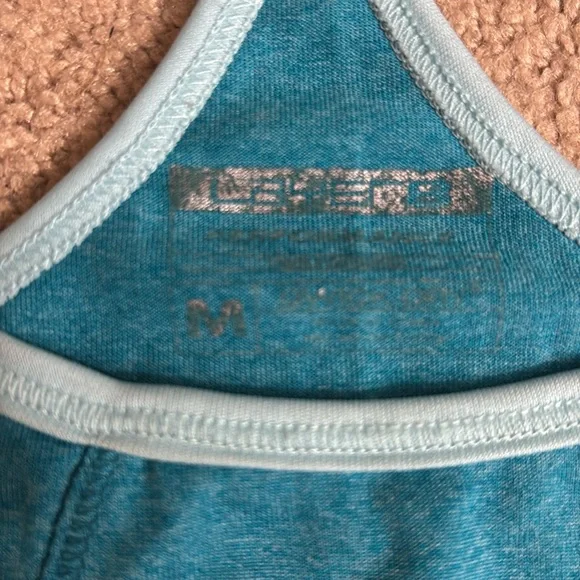 Work Out Top - Picture 3 of 4